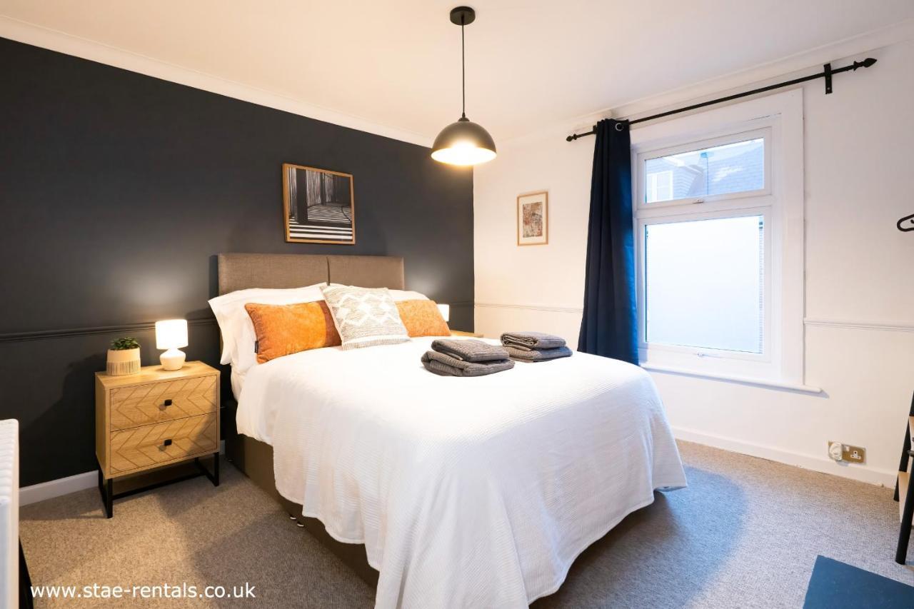 3 Bedroom Home Close To Town Centre With Wifi & Garden Royal Tunbridge Wells Esterno foto
