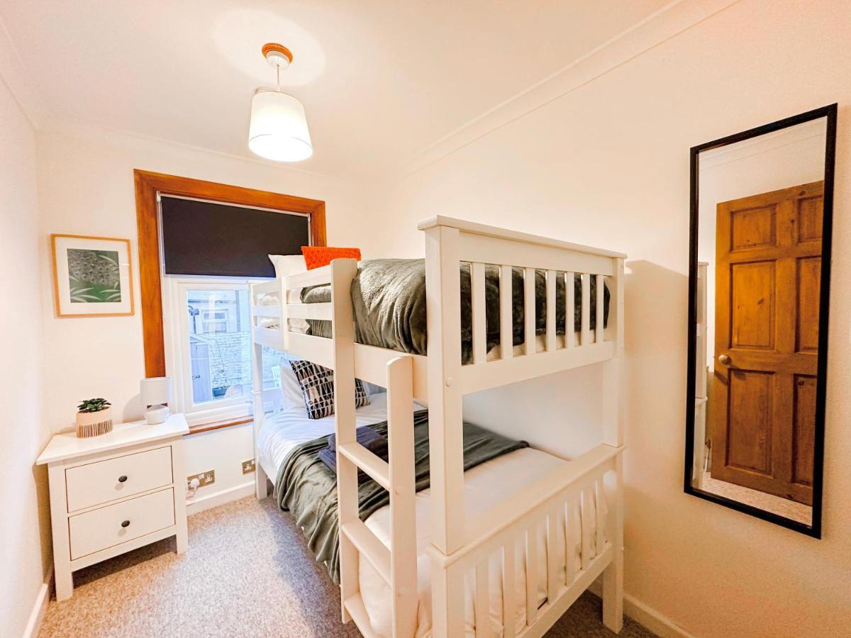 3 Bedroom Home Close To Town Centre With Wifi & Garden Royal Tunbridge Wells Esterno foto
